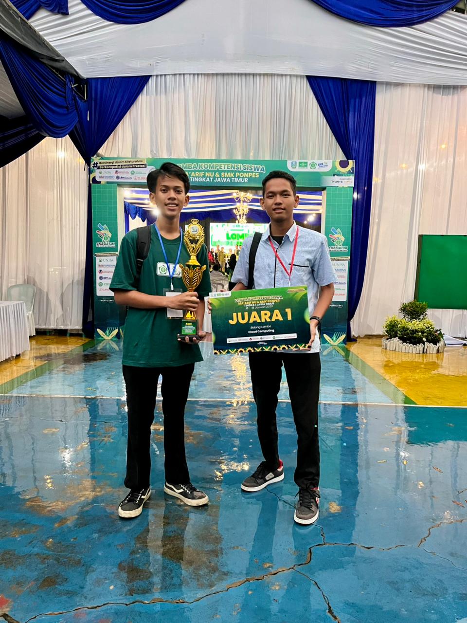 Juara 1 LKS Maarif tingkat Jawa Timur bidang Cloud Computing