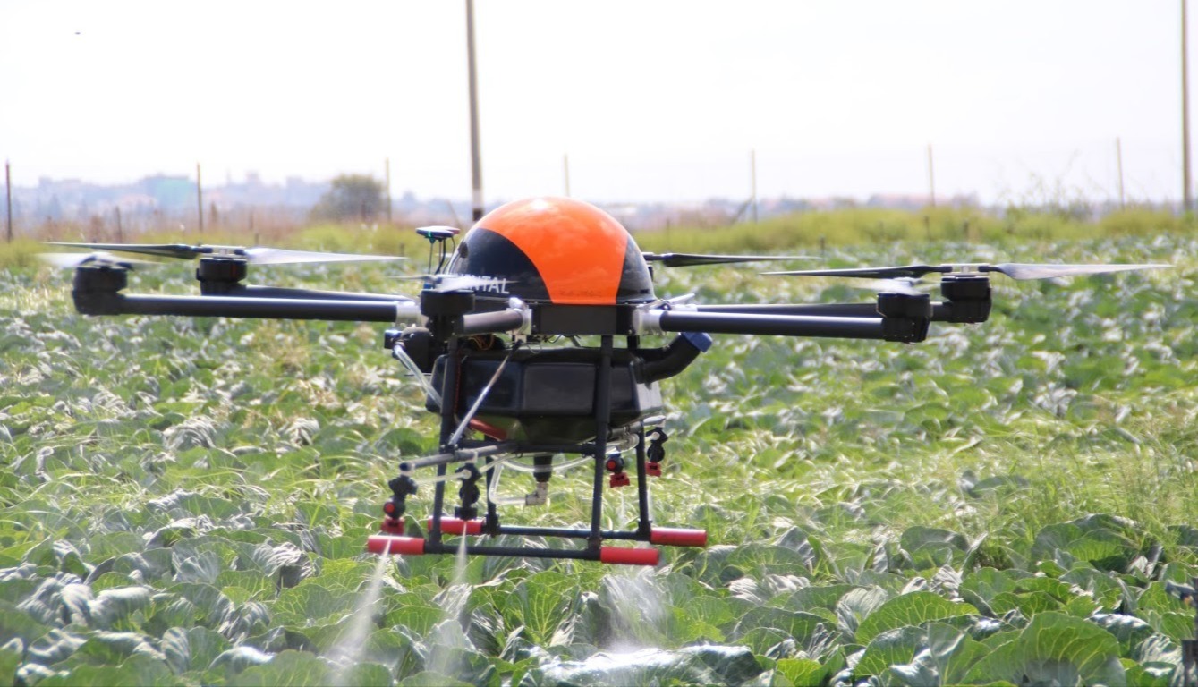 Lamongan Jadi Percontohan Pertanian Modern dengan Menggunakan Teknologi Drone
